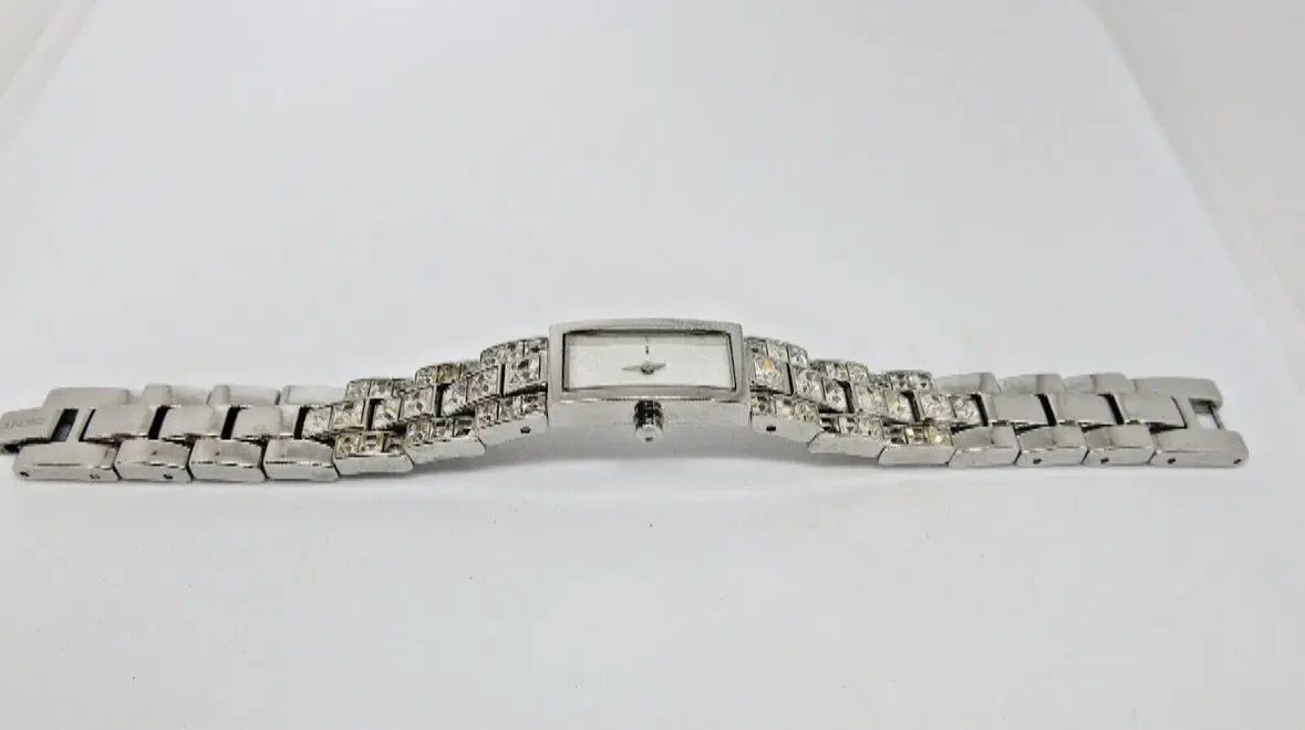 ساعت زنانه مجلسی شیک و برند لوکس|ساعت|تهران, شهران جنوبی|دیوار