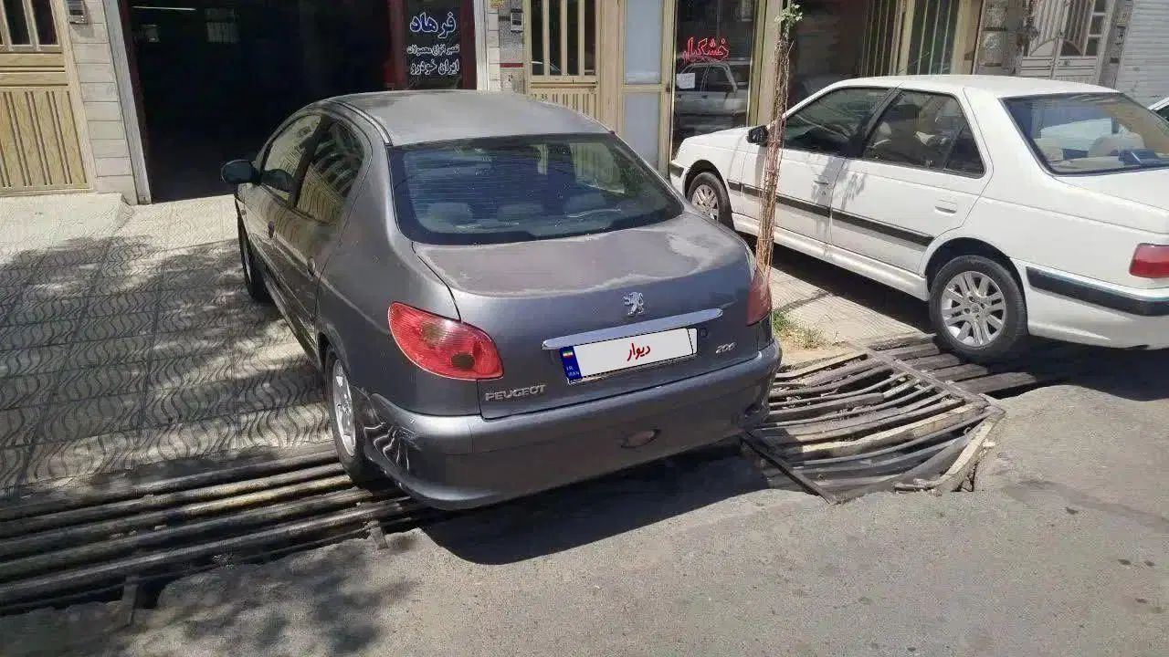 پژو 206 SD V20، مدل ۱۳۸۹|خودرو سواری و وانت|تهران, اکباتان|دیوار