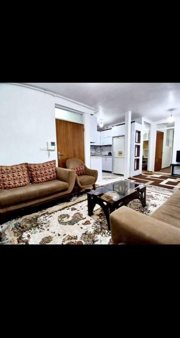 سوییت پارکینگ دار در شهر جوانرود دربست خانه منزل|اجارهٔ کوتاه‌مدت آپارتمان و سوئیت|جوانرود, |دیوار