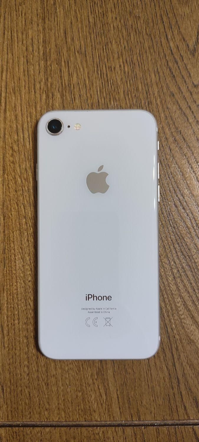 اپل iPhone 8 ۶۴ گیگابایت|موبایل|تهران, شهرک راه‌آهن|دیوار