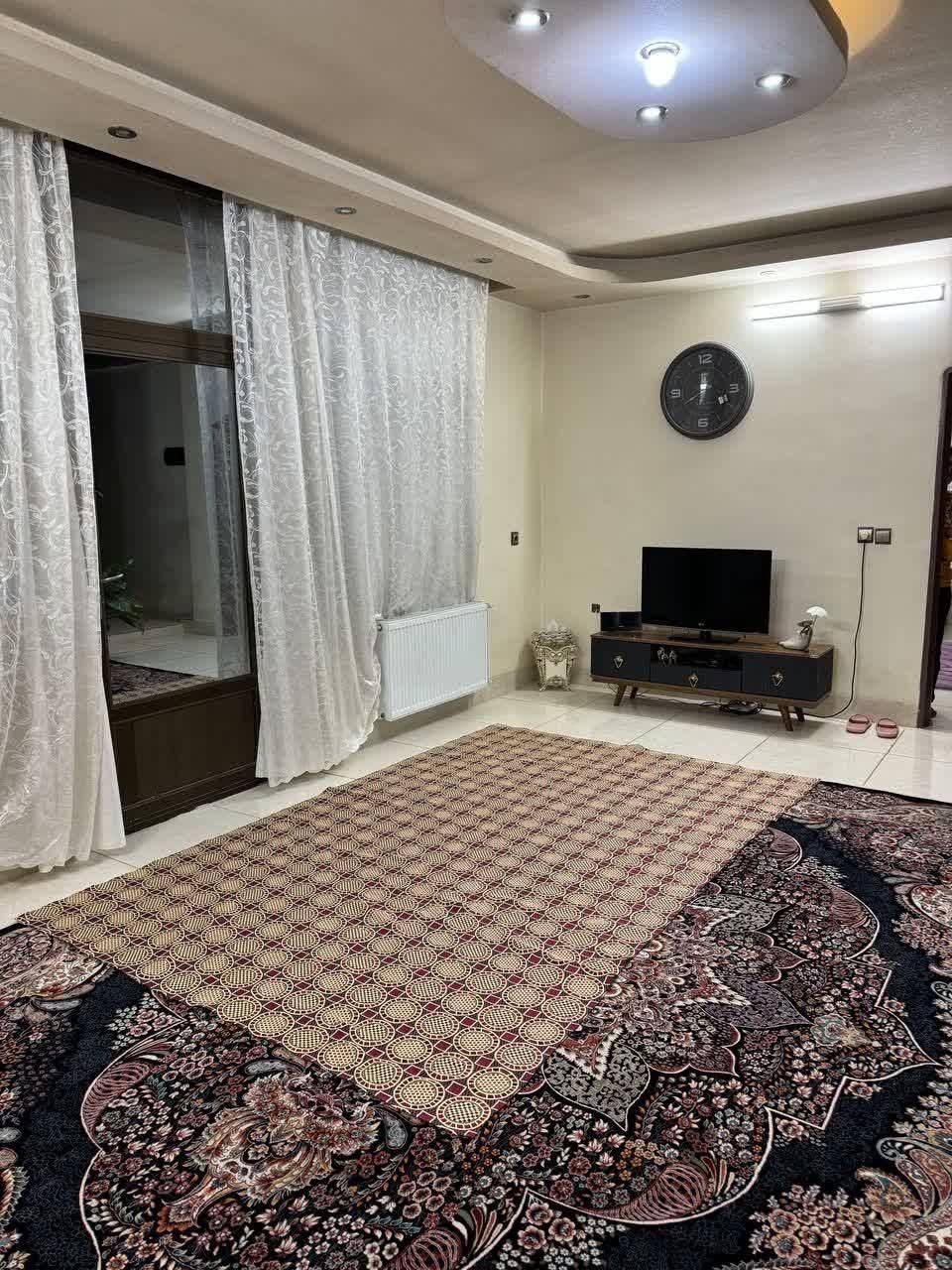 اجاره  آپارتمان یک بهار خواب ۷۸ متری|اجارهٔ آپارتمان|اصفهان, گلستان|دیوار