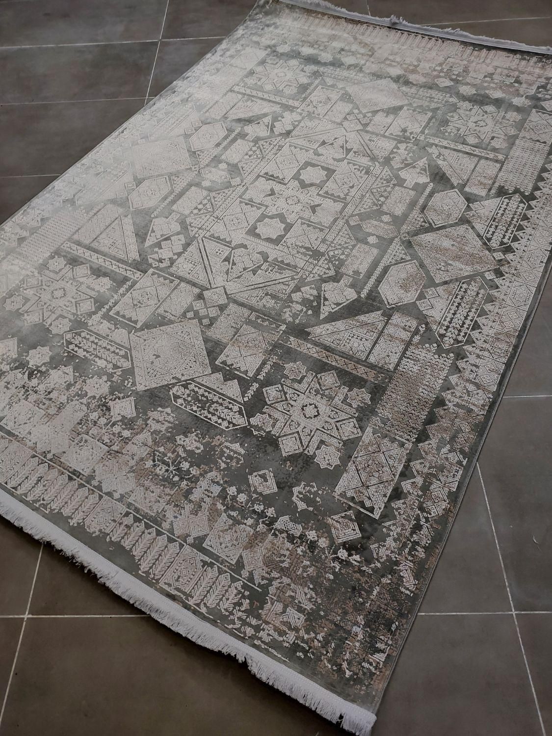 فرش وینتیج نقشه هریس طوسی کرم مدرن|فرش|تهران, شهرک غرب|دیوار