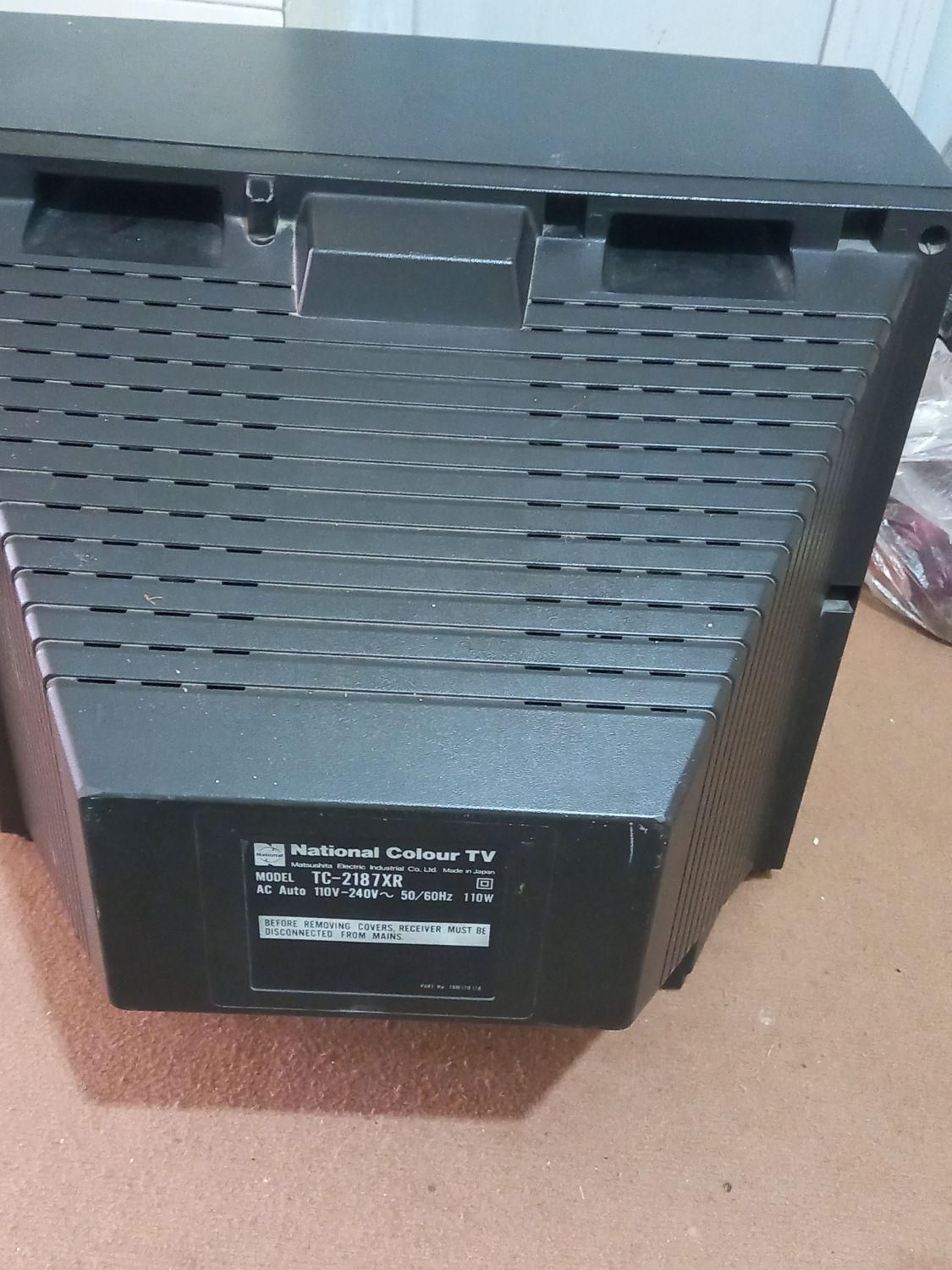 تلویزیون|تلویزیون و پروژکتور|رودهن, |دیوار