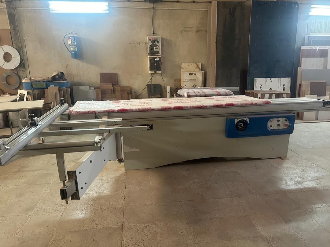 دستگاه‌های کابینت‌سازی Hebrock، نوین‌چوب، ماکیتا|ماشین‌آلات صنعتی|پردیس, سیاه سنگ|دیوار