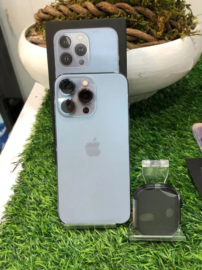 iPhone 13 pro همراه واچ|موبایل|کرج, گوهردشت|دیوار