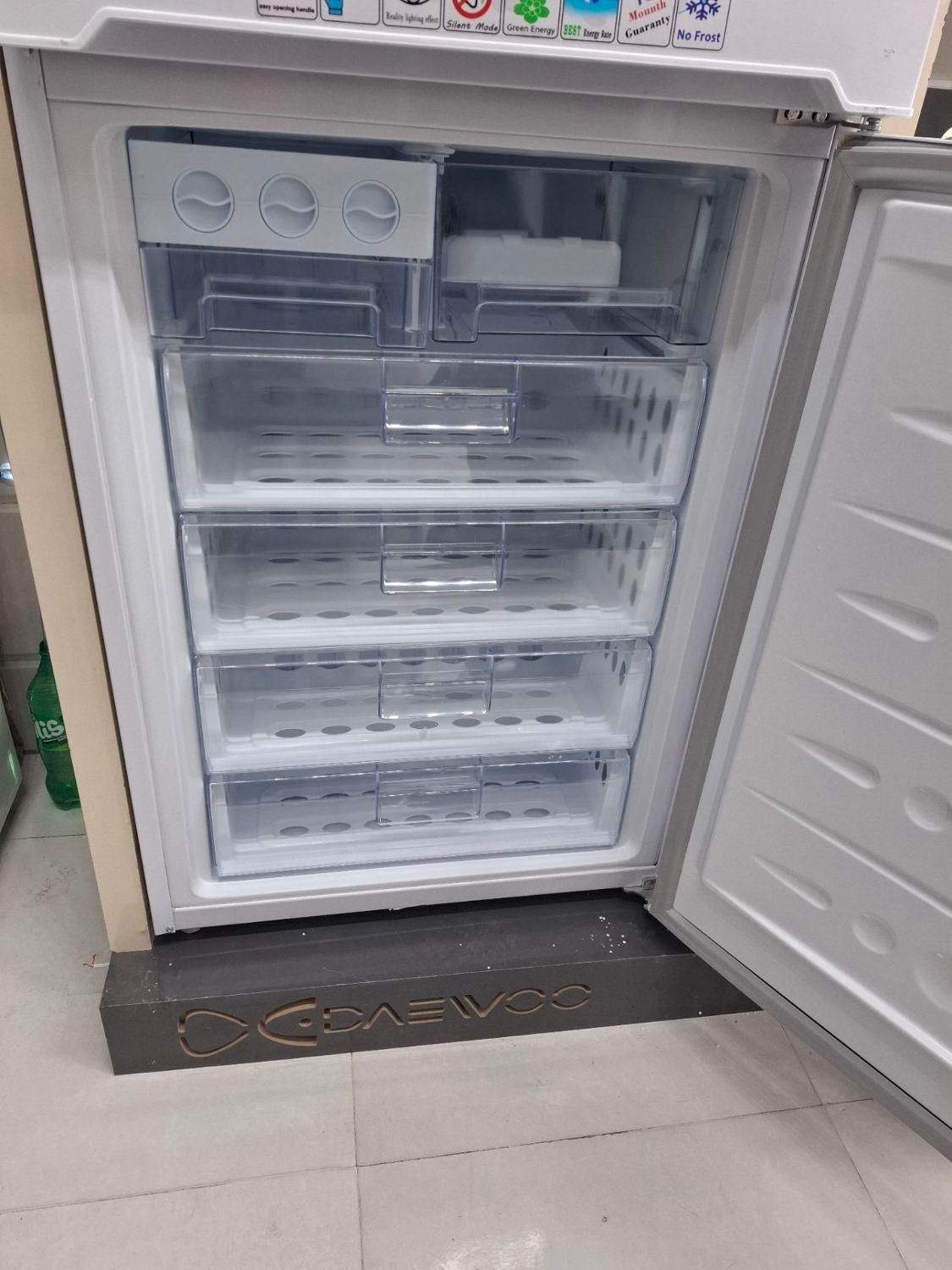 از نمایندگی به قیمت کارخانه بخر|یخچال و فریزر|اسفراین, |دیوار