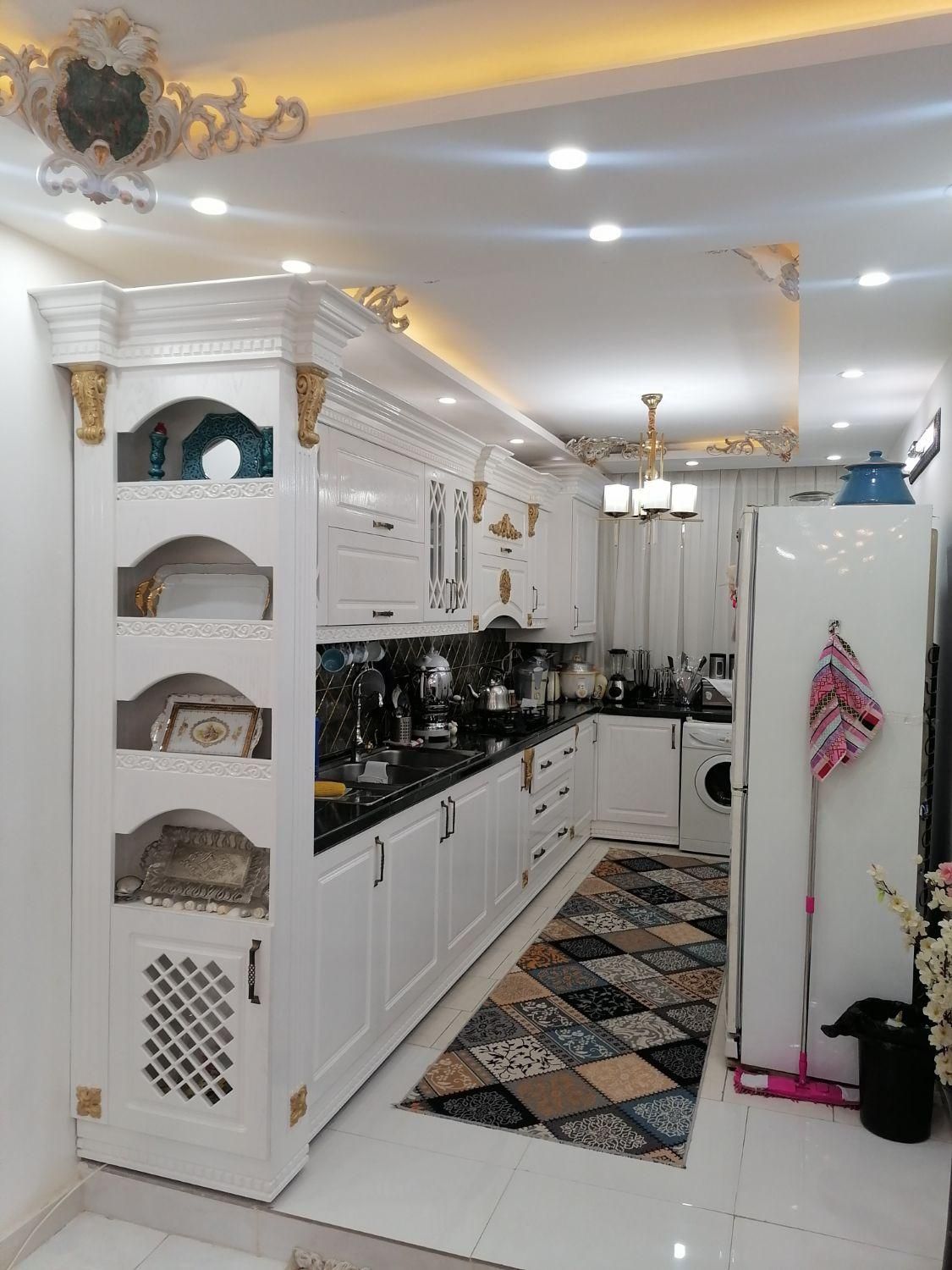 یک واحد آپارتمان تجاری مسکونی توس70  خیابان زمان|فروش دفتر کار، اتاق اداری، مطب|مشهد, توس (بلوار توس)|دیوار