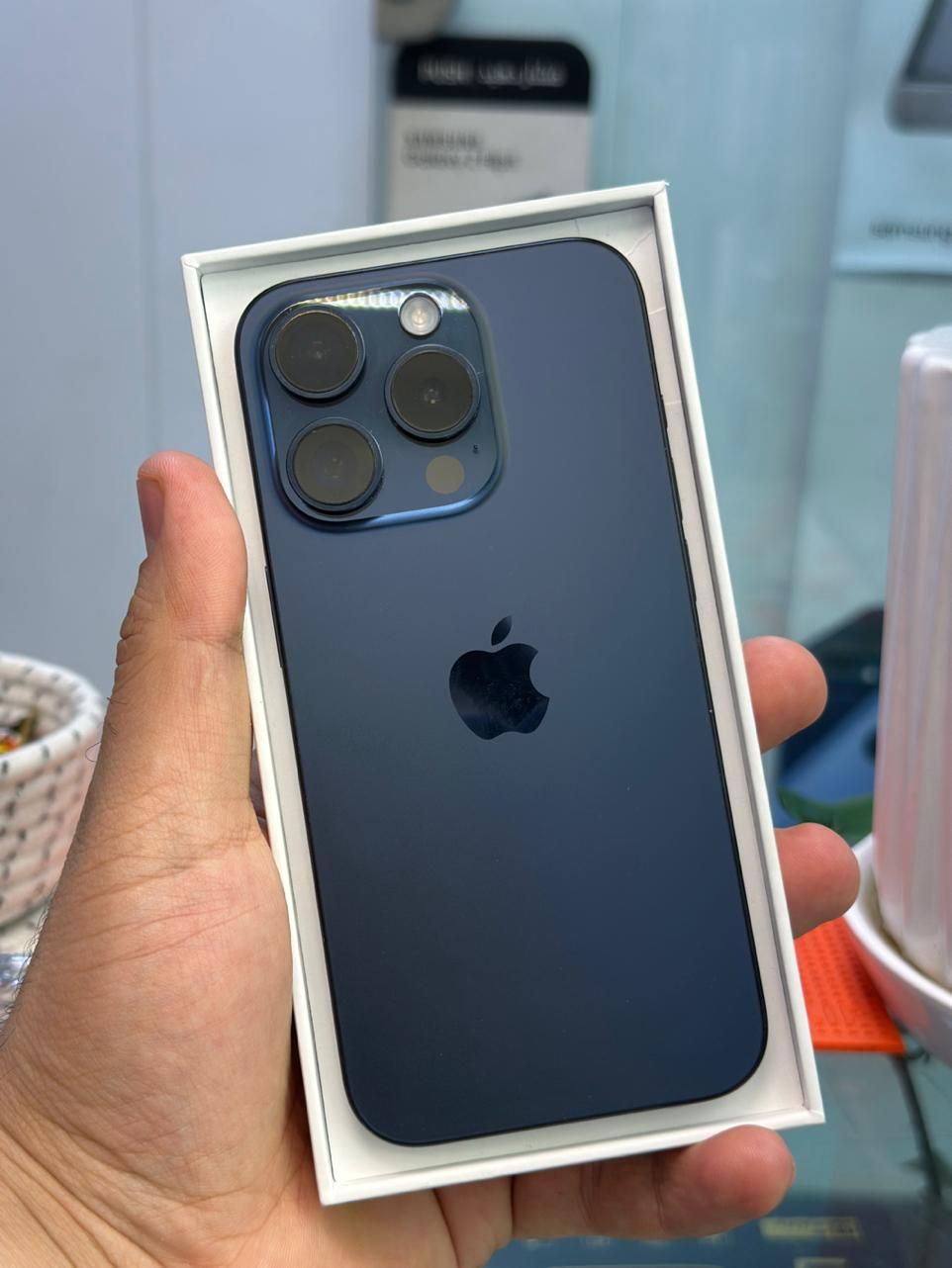 اپل iPhone 15 Pro با حافظهٔ ۲۵۶ گیگابایت|موبایل|کرج, عظیمیه|دیوار