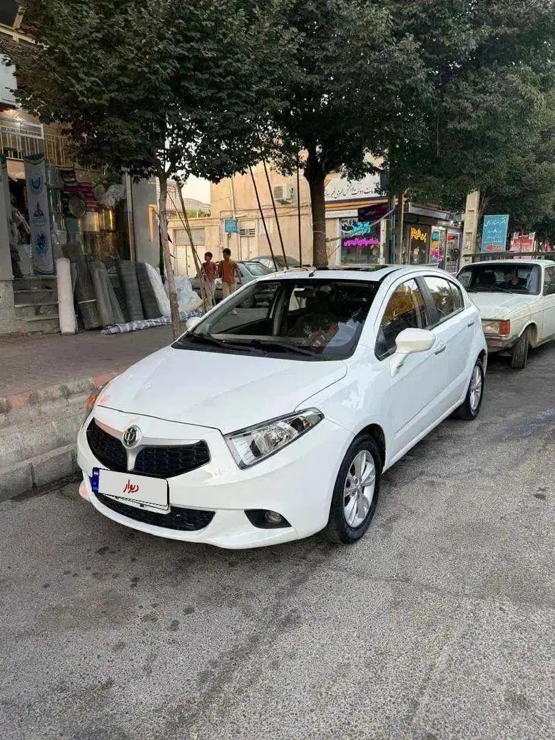 برلیانس h220 اتومات سفید مدل ۹۶ بدون رنگ کارکرد ۸۰|خودرو سواری و وانت|تبریز, |دیوار