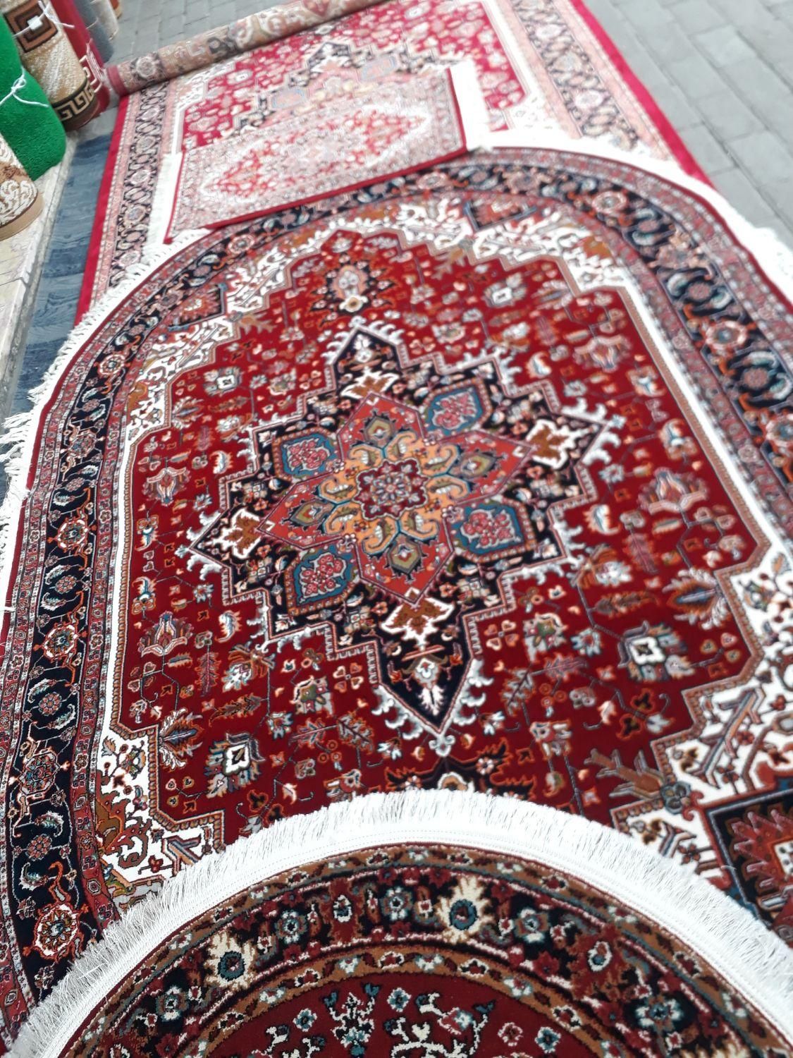 فرش هریس مارکسهندتهران بیضی۴مترسایز۱/۵×۲/۲۵|فرش|تبریز, |دیوار