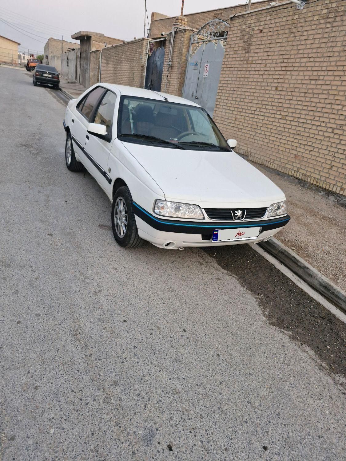 تصادفی اوراقی بر... می داریم|خودرو سواری و وانت|بوشهر, |دیوار