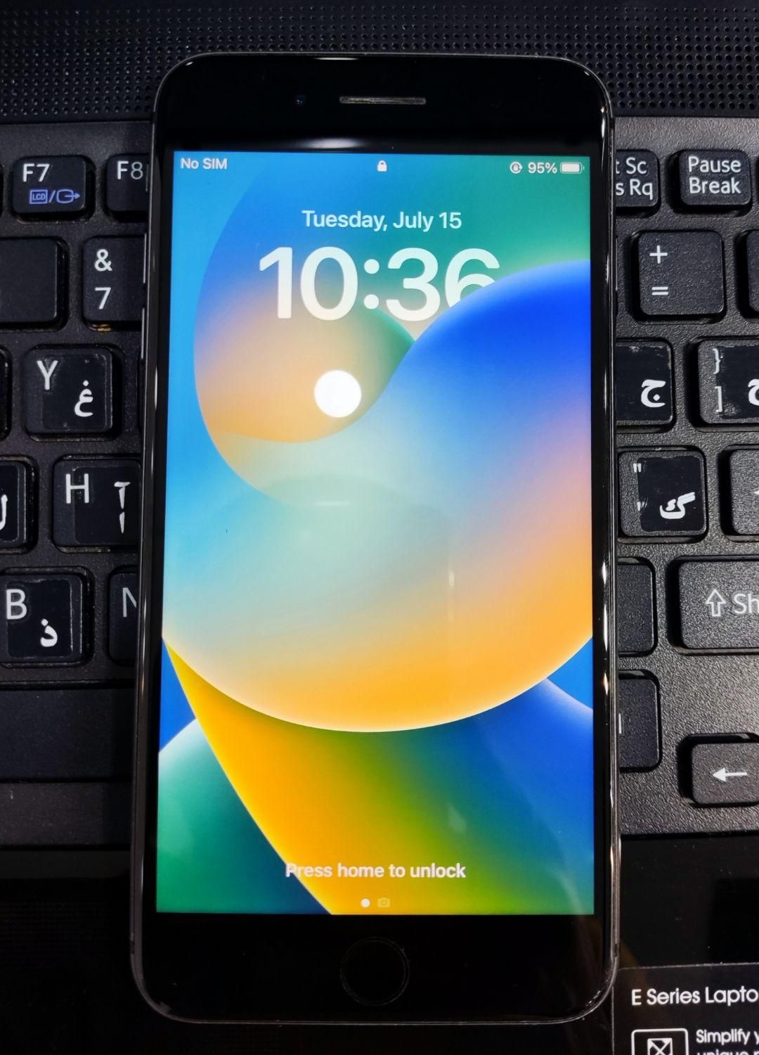 IPhone 8 plus 64|موبایل|گناباد, |دیوار