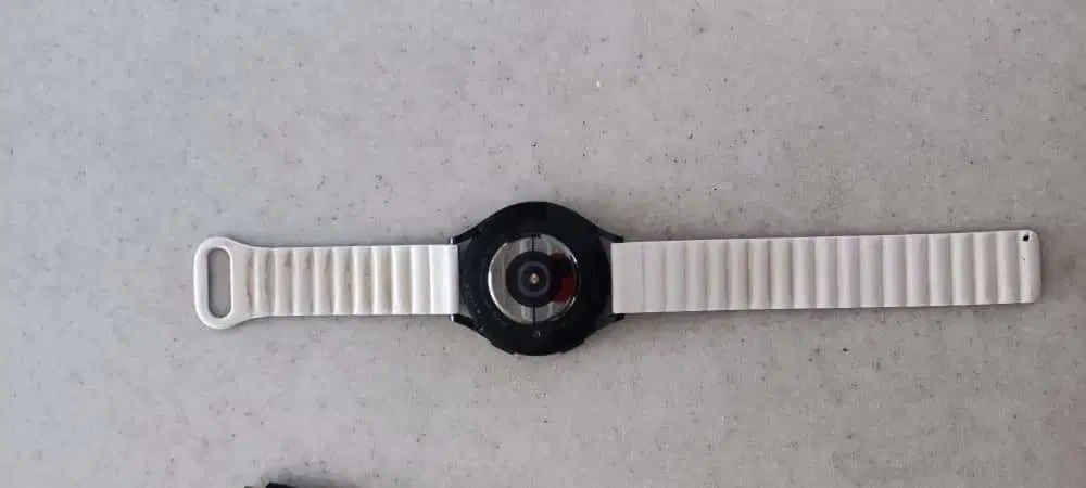 ساعت هوشمند سامسونگ مدل Galaxy Watch6 44mm|لوازم جانبی موبایل و تبلت|اصفهان, کوی امیریه|دیوار