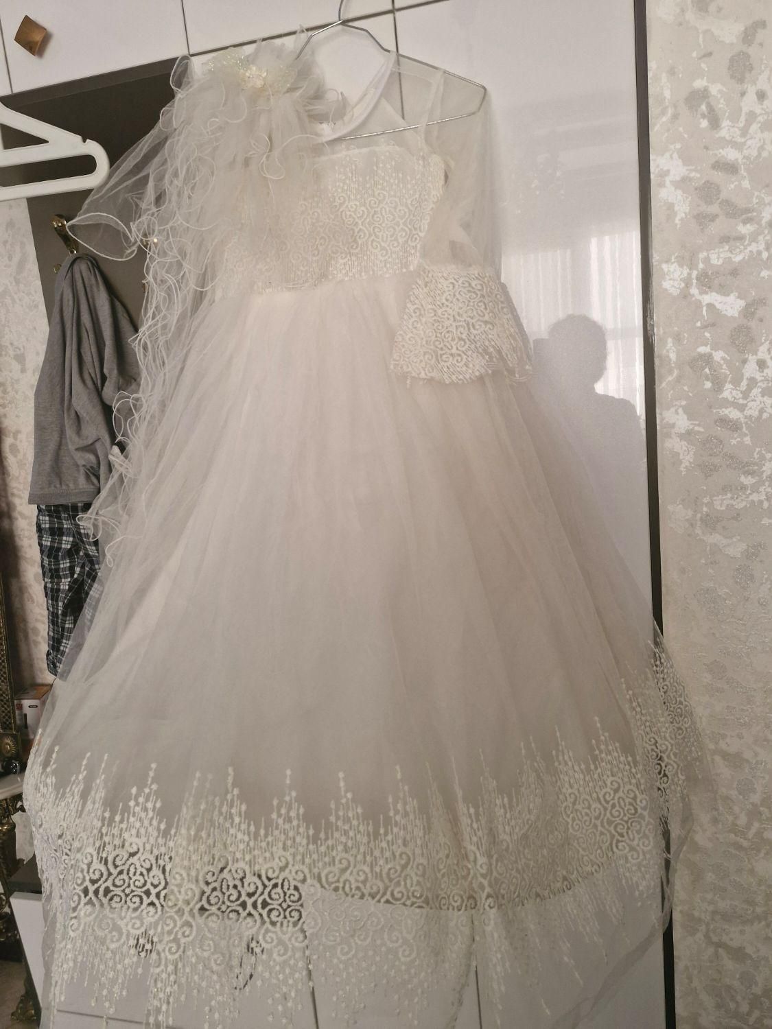 لباس عروس دخترانه ۹ساله|لباس|تهران, تهرانسر شرقی|دیوار