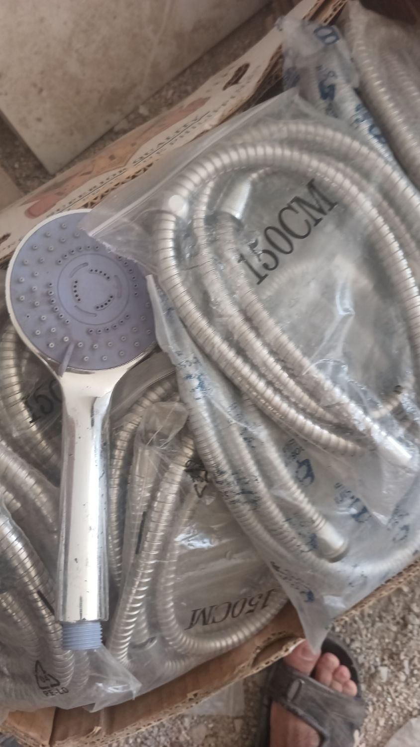 سردوش وشیلنگ حمام|لوازم حمام|لار, |دیوار