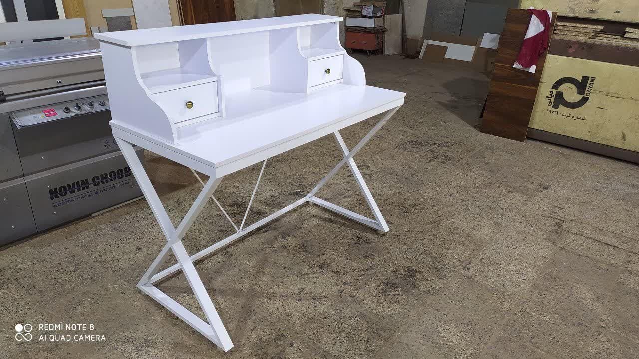 میز تحریر کتابخانه دار شلف فلزی صندلی گردان کد ۵۵۶|میز تحریر و کامپیوتر|مشهد, عامل|دیوار