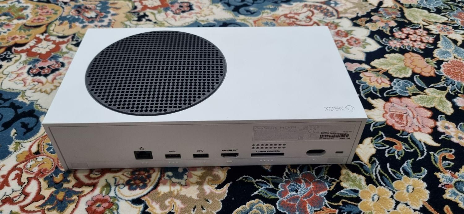 xbox series s|کنسول، بازی ویدئویی و آنلاین|تهران, فردوس|دیوار