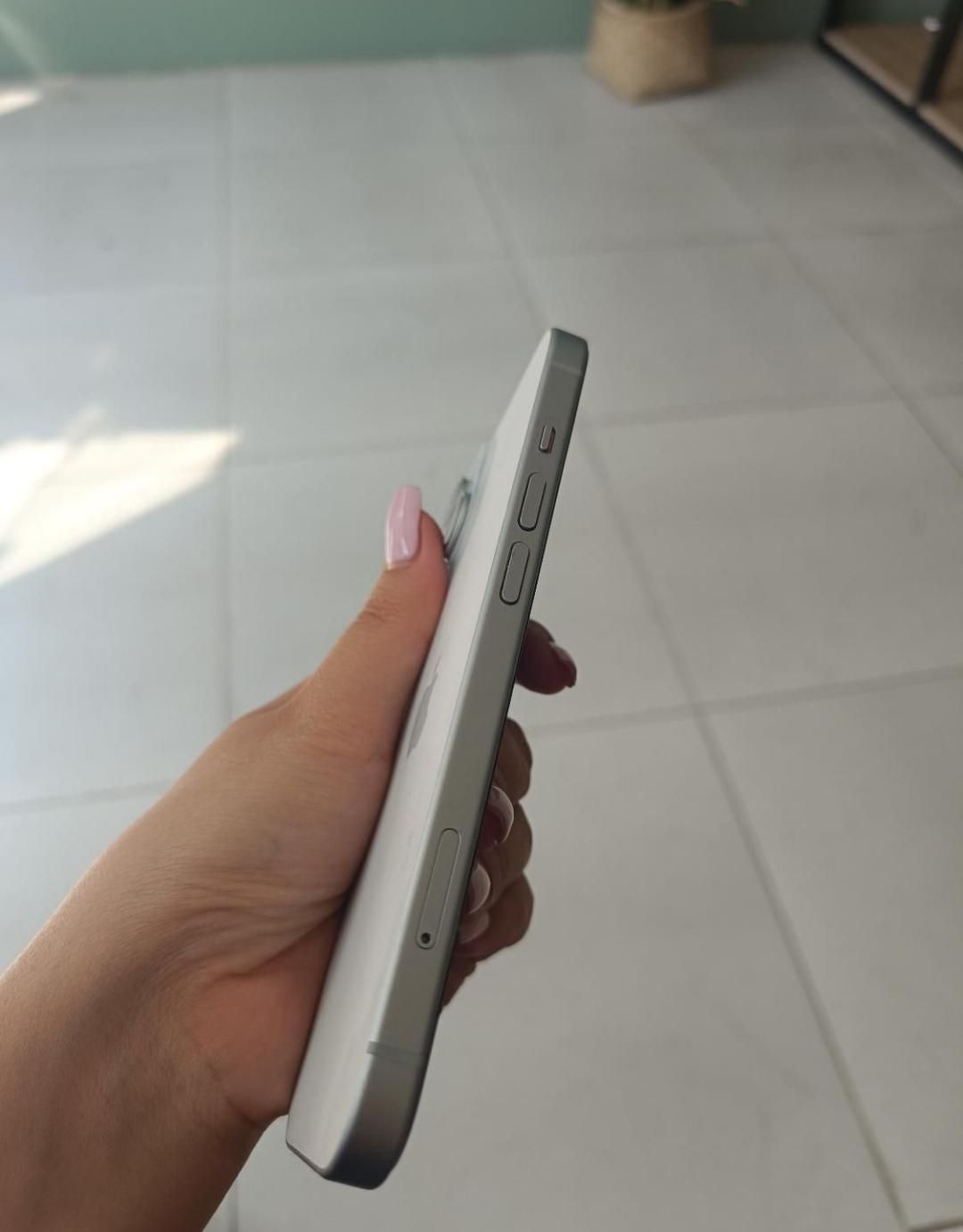 اپل iPhone 15 با حافظهٔ ۱۲۸ گیگابایت|موبایل|رشت, چله خانه|دیوار