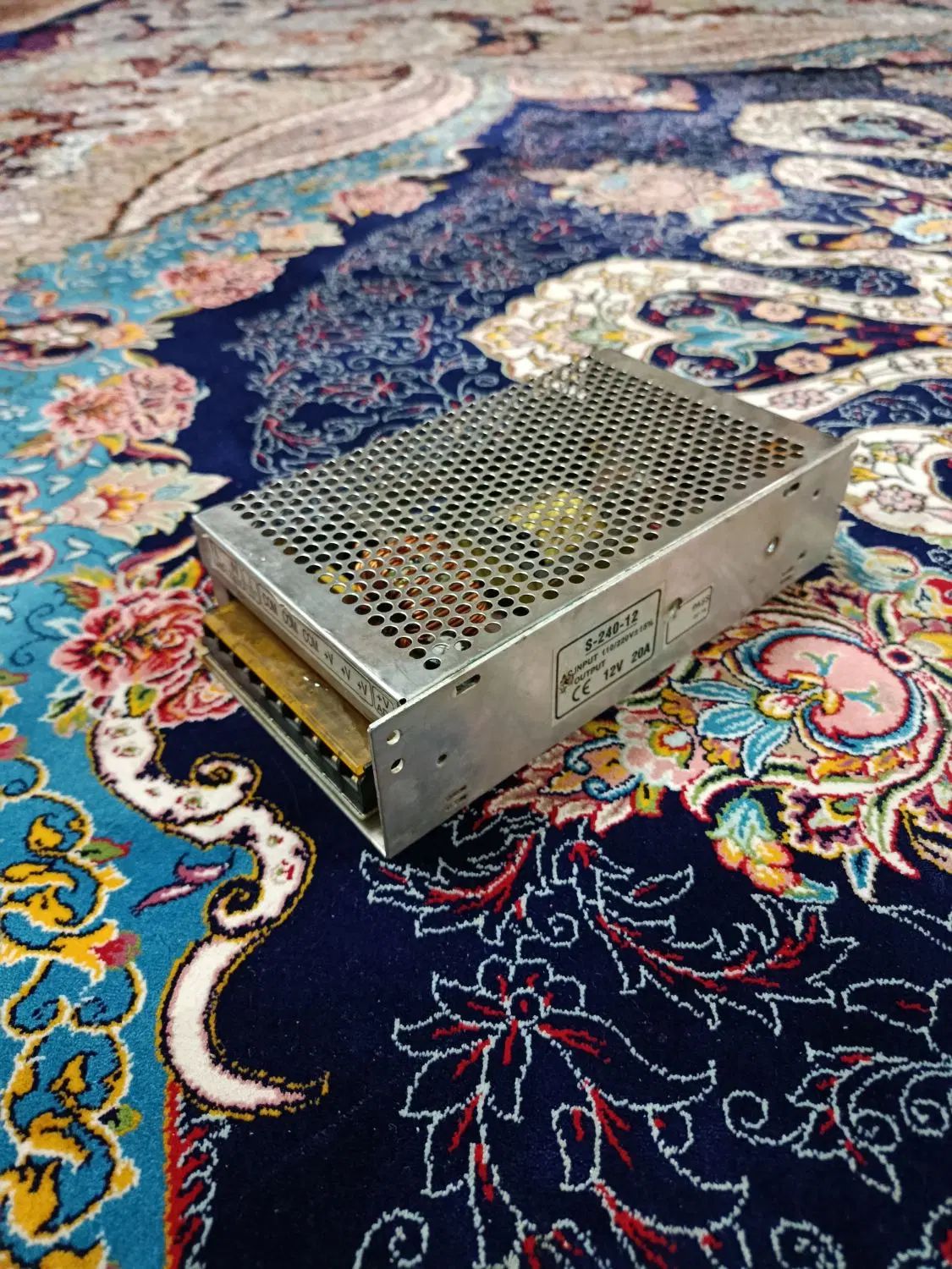 ترانس تبدیل 220 به 12 ولت 20آمپر|قطعات و لوازم جانبی رایانه|مشهد, رضاشهر|دیوار