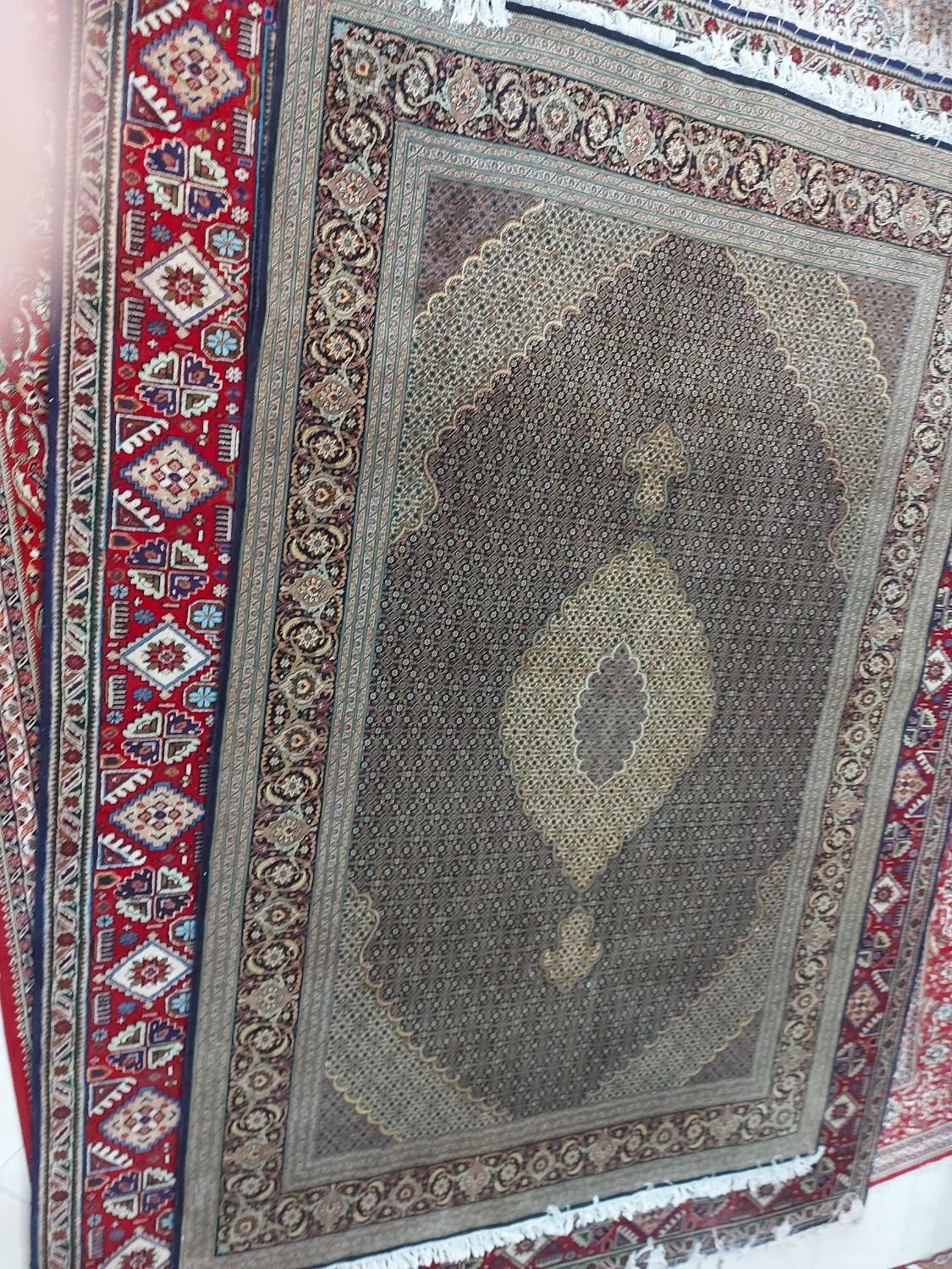 فرش ابریشم دستباف طرح ماهی درهم 50 رج|فرش|قم, سالاریه|دیوار