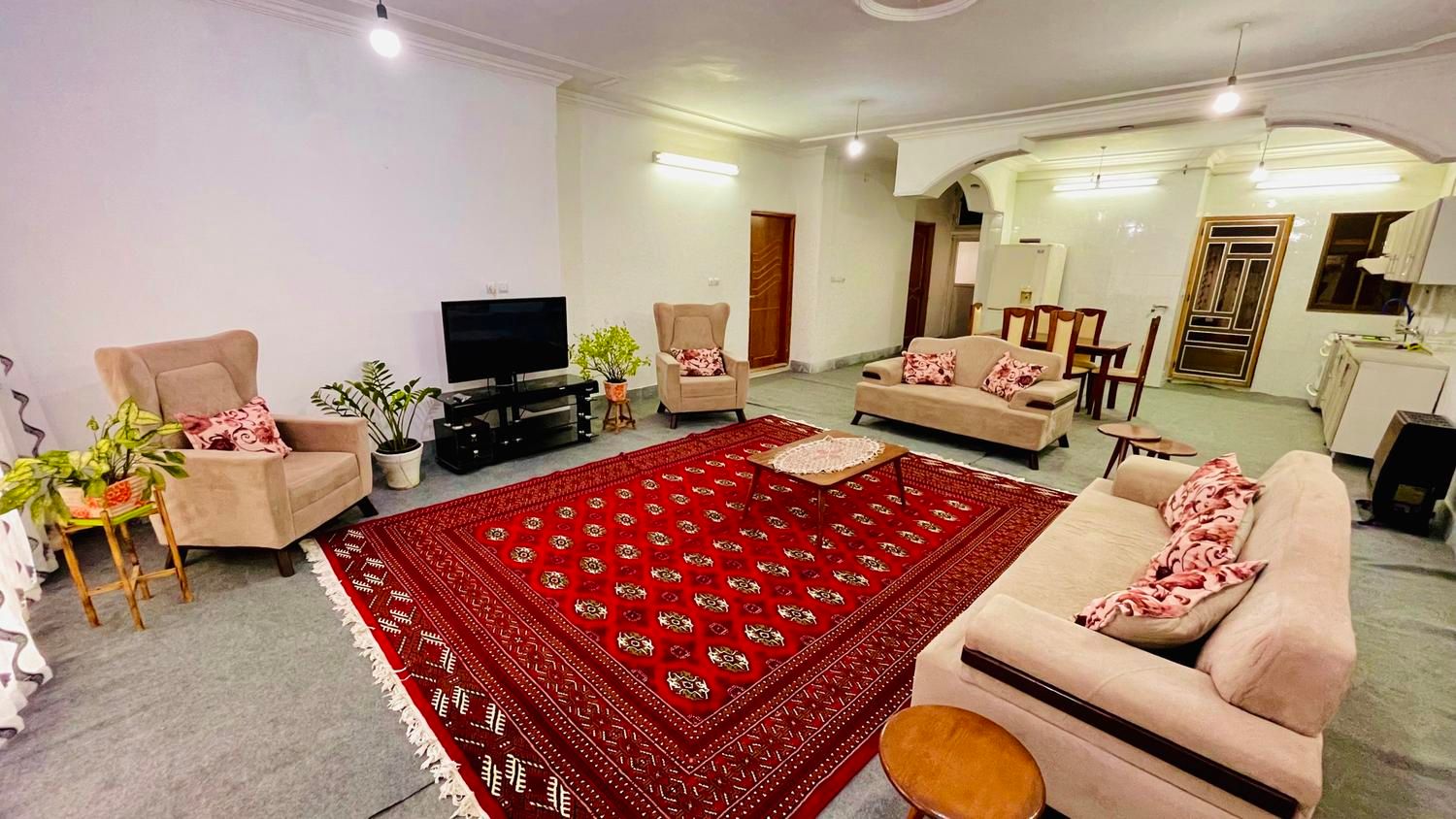 اجاره سوییت ویلایی دربست درمرکز علیاباد باپارکینگ|اجارهٔ کوتاهمدت آپارتمان و سوئیت|علیآباد کتول, |دیوار