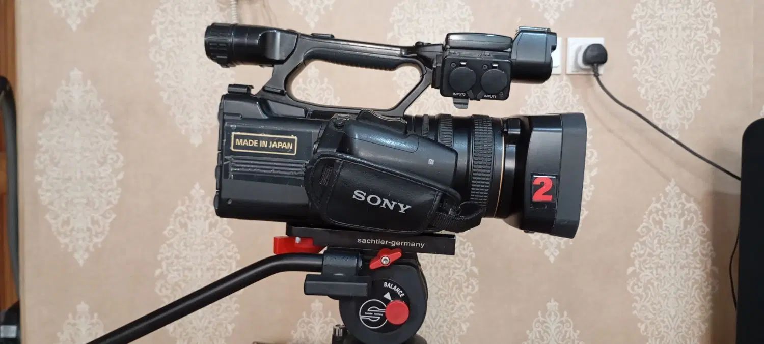 دوربین فیلمبرداری حرفه ای nx3|دوربین عکاسی و فیلم‌برداری|تهران, فرمانیه|دیوار