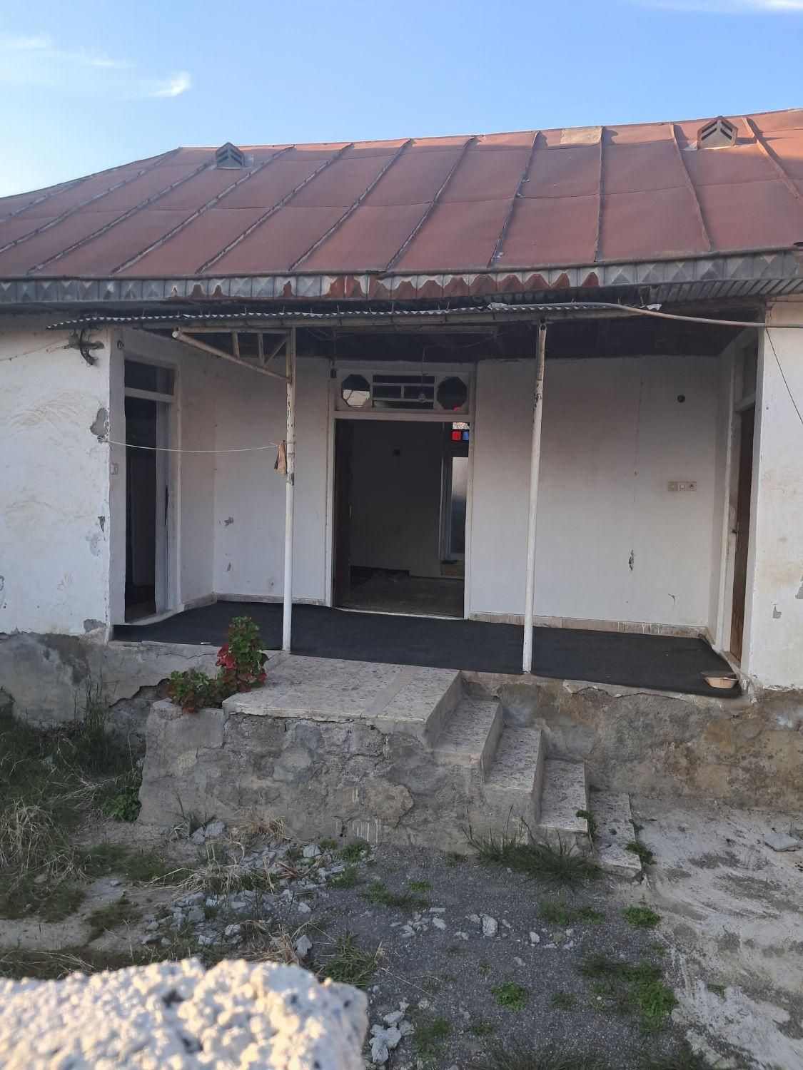 خونه کلنگی ۲۰۰مترجنگلی/ قیمت کل/تماس فوری|فروش خانه و ویلا|نور, |دیوار