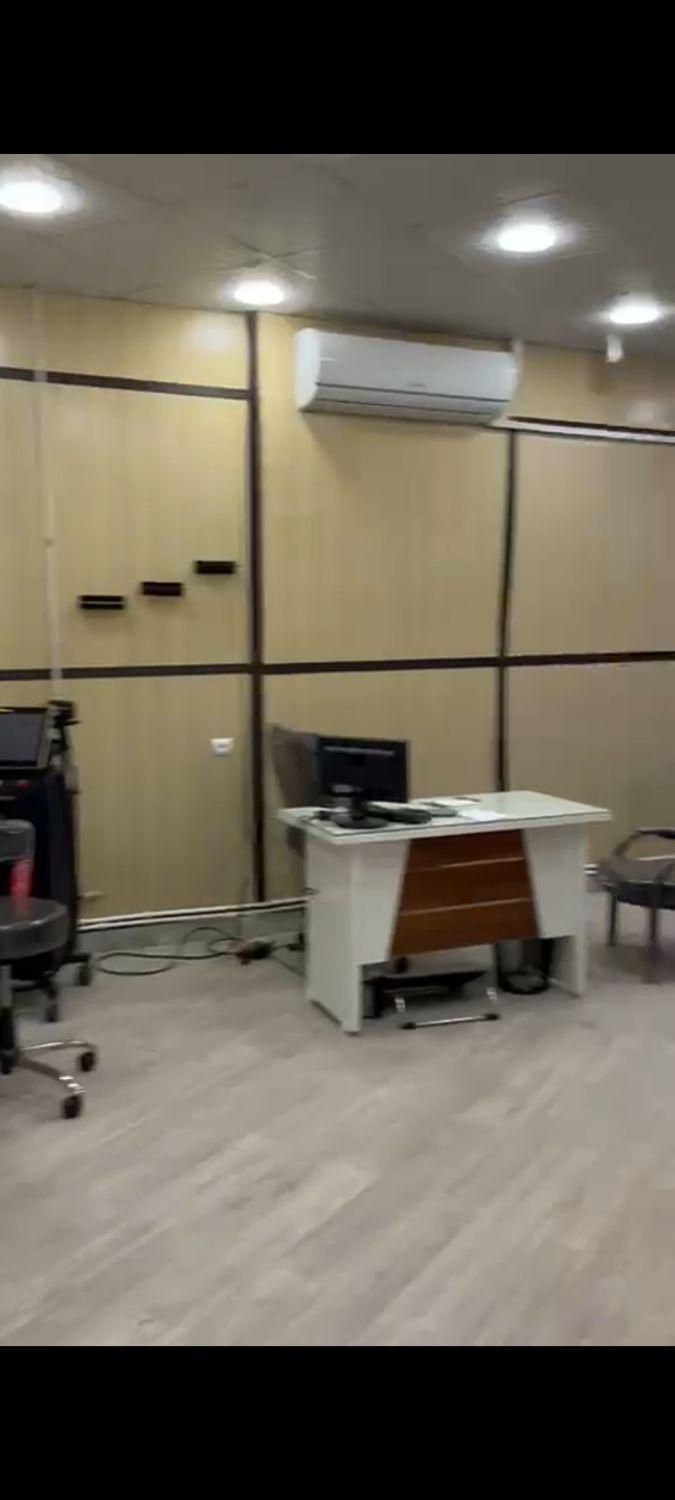 ۱۰۰متر اداری طبقه همکف بر خ اصلی گوهردشت|اجارهٔ دفتر کار، اتاق اداری، مطب|کرج, گوهردشت|دیوار