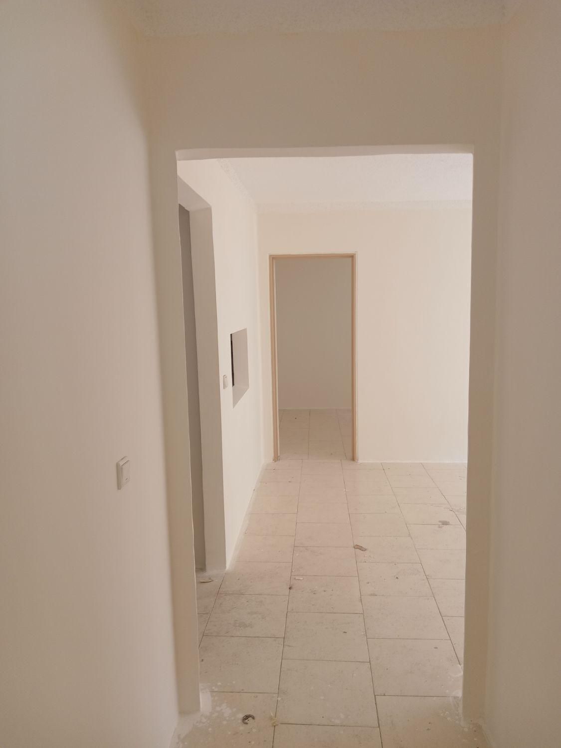 نقاشی ساختمان احمدزاده|خدمات پیشه و مهارت|پرند, فاز ۰|دیوار