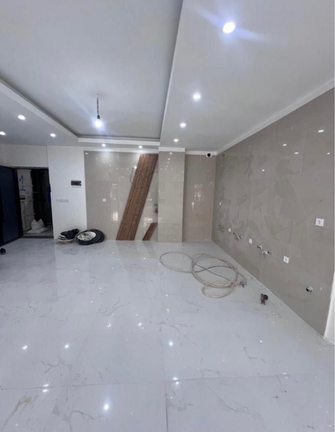 فروش واحد ۱۳۵متر/۳ خواب/تک واحدی/نوساز/فردوسی شرقی|فروش آپارتمان|تنکابن, |دیوار