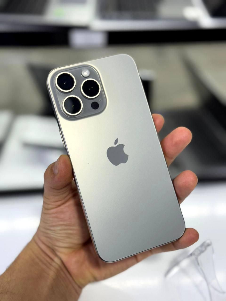 گوشی آیفونiPhone 15 Pro Max / اقساطی 3.5%|موبایل|تبریز, |دیوار