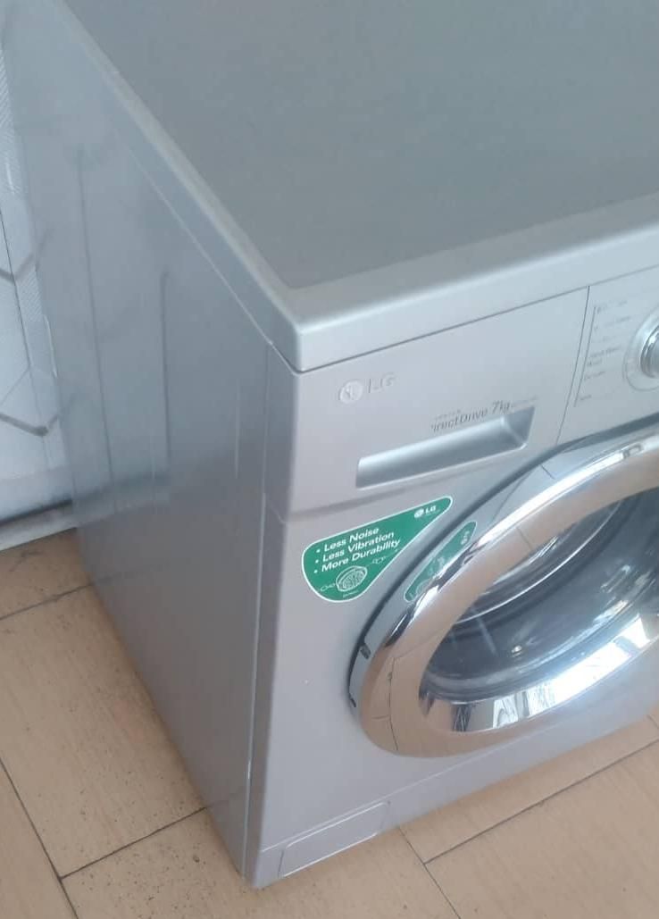 لباسشویی ال جی ۷ کیلویی در حد نو برای عروس - LG|ماشین لباسشویی و خشک‌کن لباس|تهران, پاسداران|دیوار