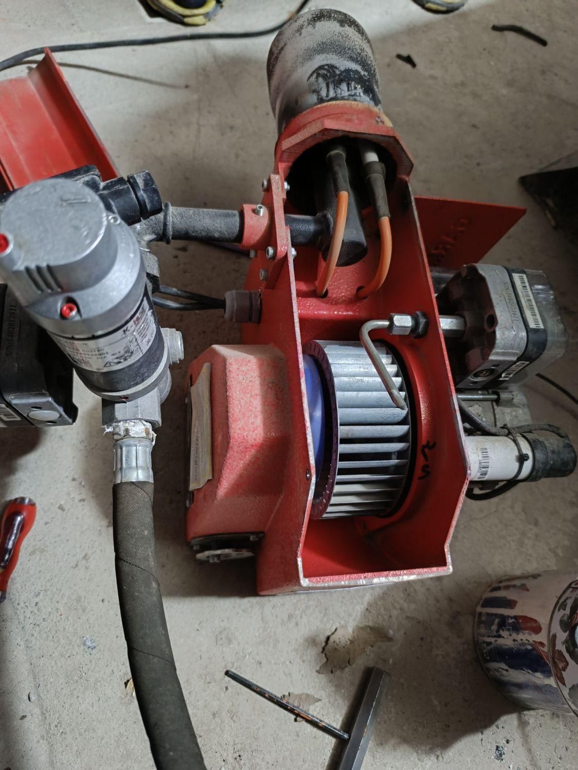 نصب و تعمیر انواع مشعل های گاز سوز وگازوئیل سوز|خدمات پیشه و مهارت|کوهسار (البرز), |دیوار