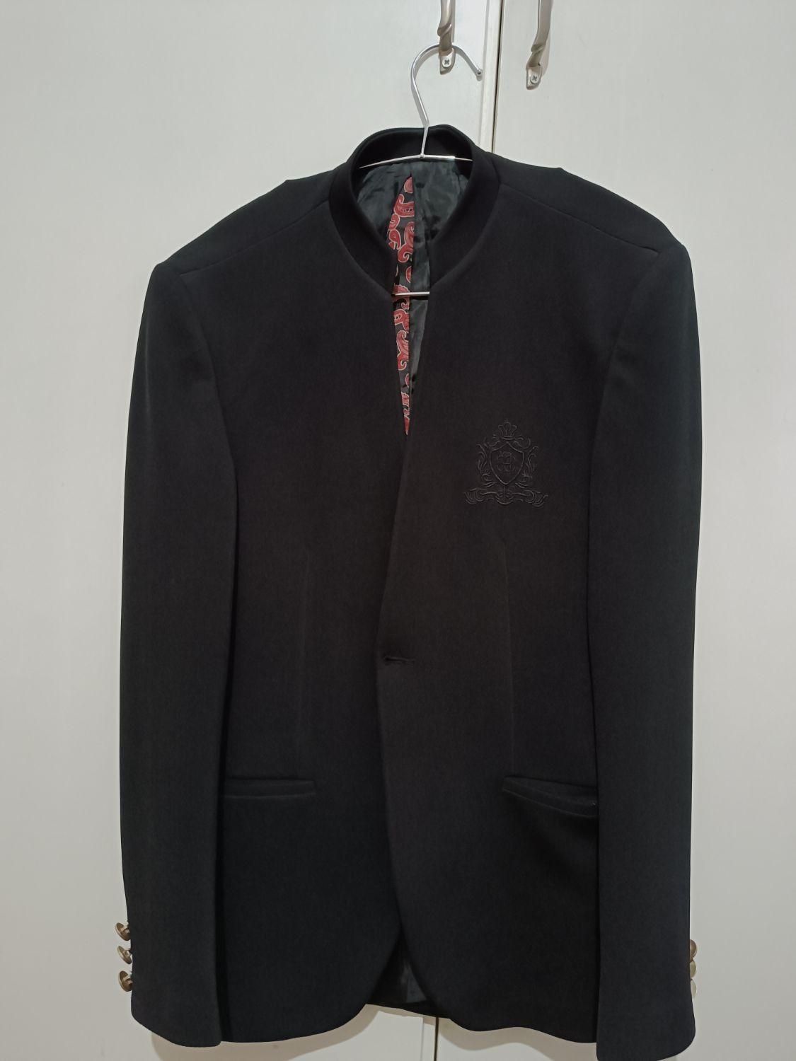 کت تک اسپورت|لباس|پرند, فاز ۱|دیوار