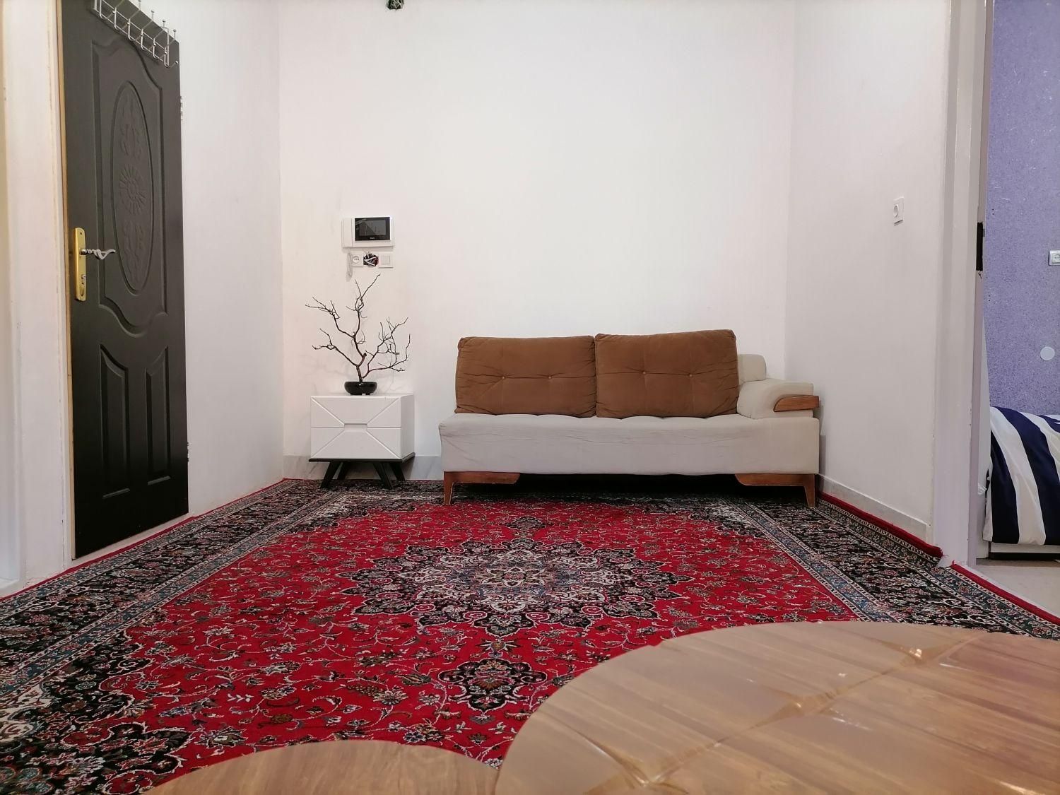 سوییت هتلی خوش منظره/ دو خواب/طبقه ا|اجارهٔ کوتاه‌مدت آپارتمان و سوئیت|خرم‌آباد, |دیوار