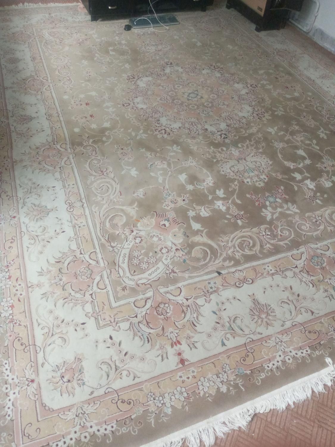 فرش ۱۲ متری سالم رنگ کرم|فرش|سمنان, |دیوار