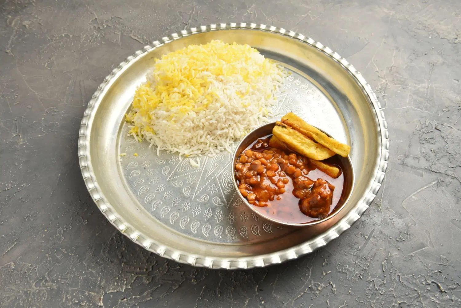 تهیه و پخت نذورات غذاهای تشریفاتی تالار ،باغ تالار|خدمات پذیرایی، مراسم|اندیشه, اندیشه فاز ۴|دیوار