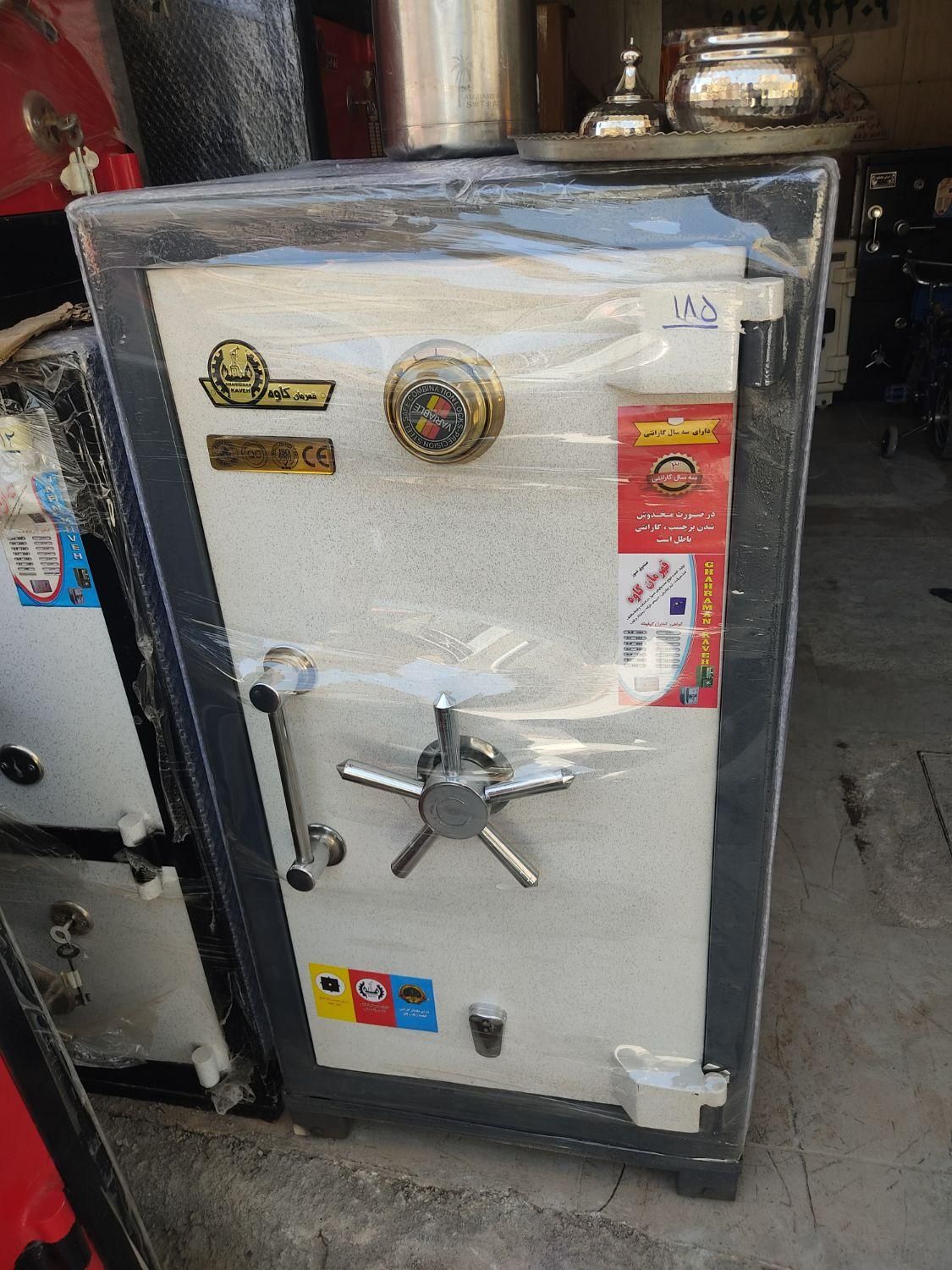 گاوصندوق زرگری مناسب داخل پاساژ ۱۱۰ ارتفاع|فروشگاه و مغازه|ارومیه, |دیوار