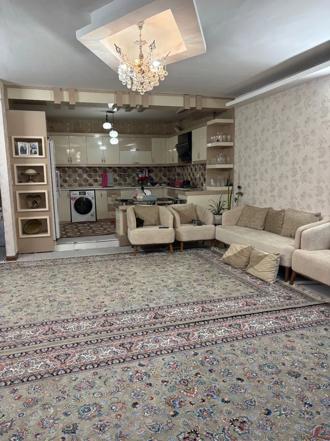 اپارتمان مسلم خاکزادی پارکینگ اسانسور|فروش آپارتمان|مشهد, گاز|دیوار