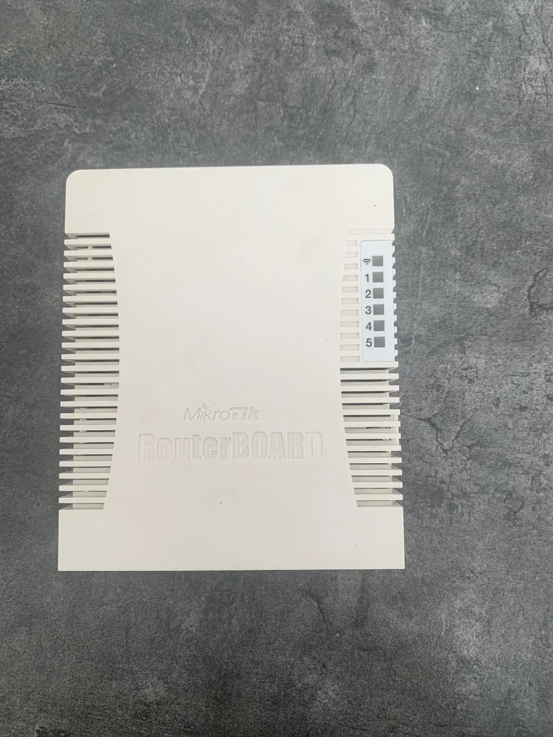 روتربرد Mikrotik RB951G-2HnD|مودم و تجهیزات شبکه|مشهد, الهیه|دیوار
