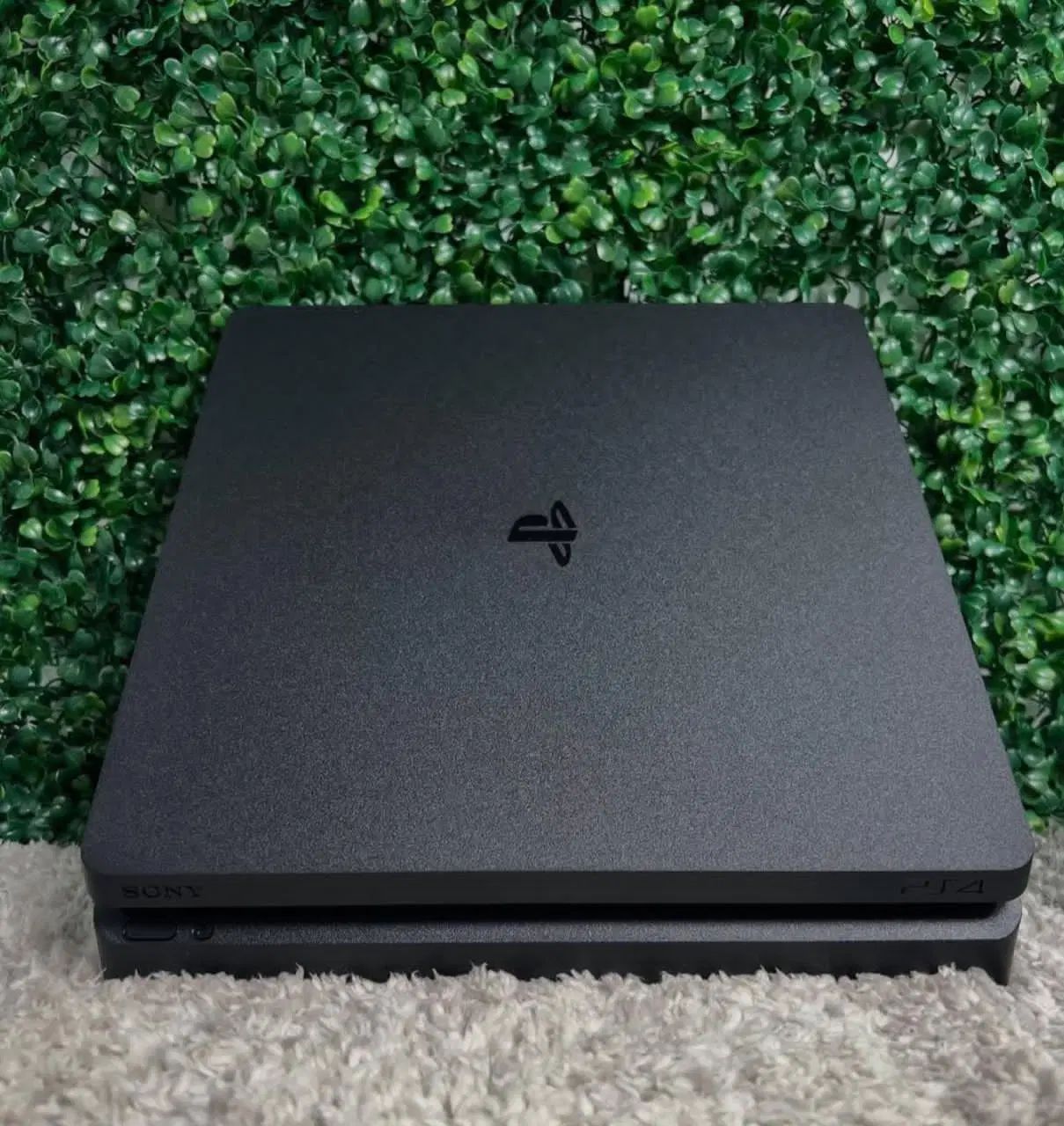 ps4 slim  در حد نو با وسواس حساسیت نگهداری شده|کنسول، بازی ویدئویی و آنلاین|تهران, امیرآباد|دیوار