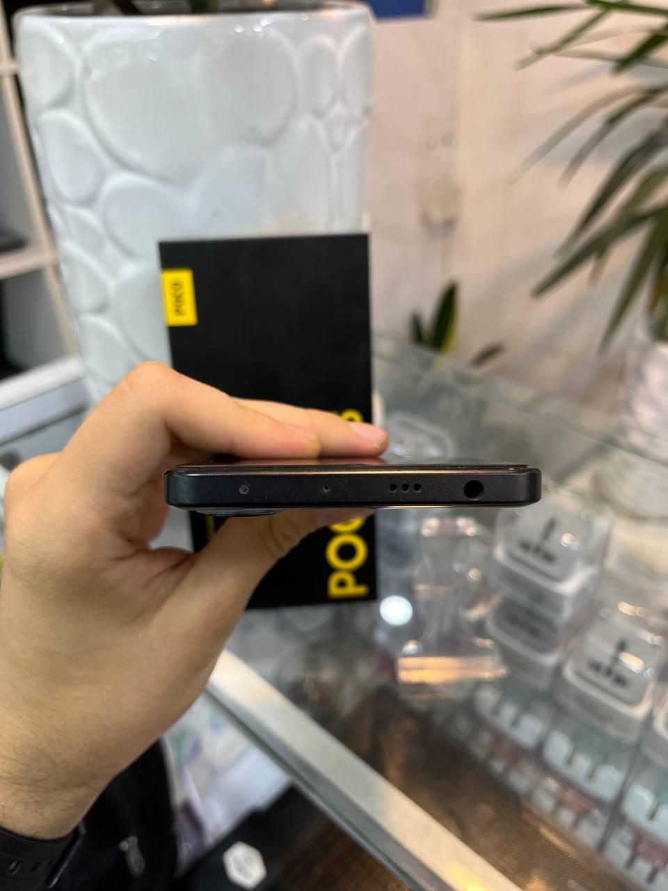 Poco F5 256GB رام 12 قیمت ویژه|موبایل|کرج, کوی امامیه|دیوار