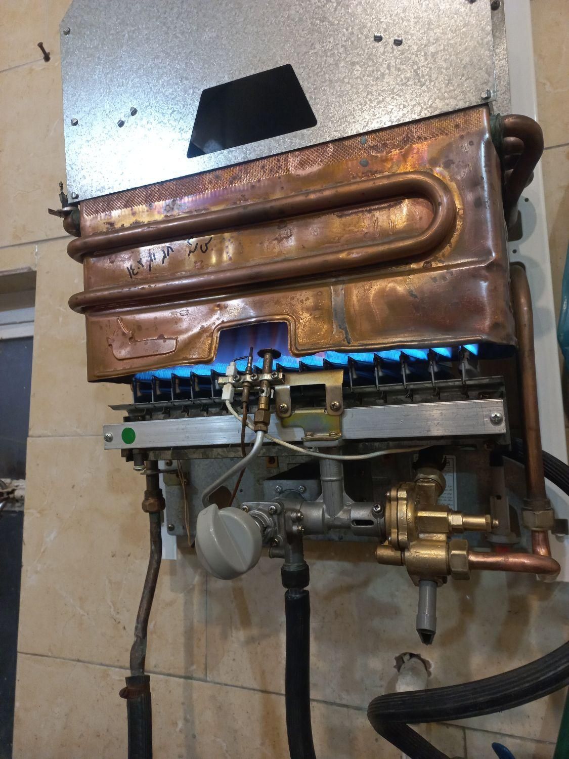 تعمیر وسرویس ابگرمکن.بخاری.پکیج|خدمات پیشه و مهارت|لنگرود, |دیوار