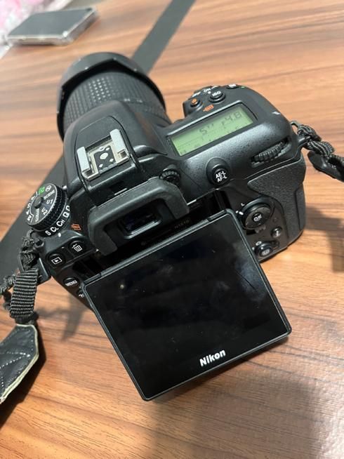 دوربین عکاسیD7500|دوربین عکاسی و فیلم‌برداری|مبارکه, |دیوار