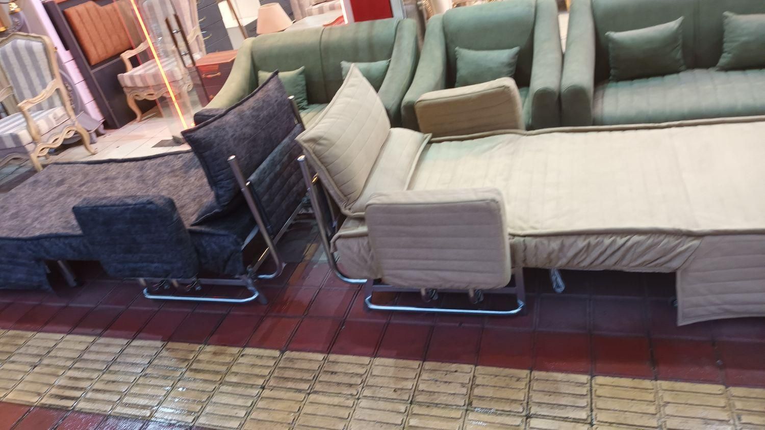 مبل تخت خواب شو  استیل تیتانیوم|مبلمان خانگی و میز عسلی|رشت, رودبارتان|دیوار