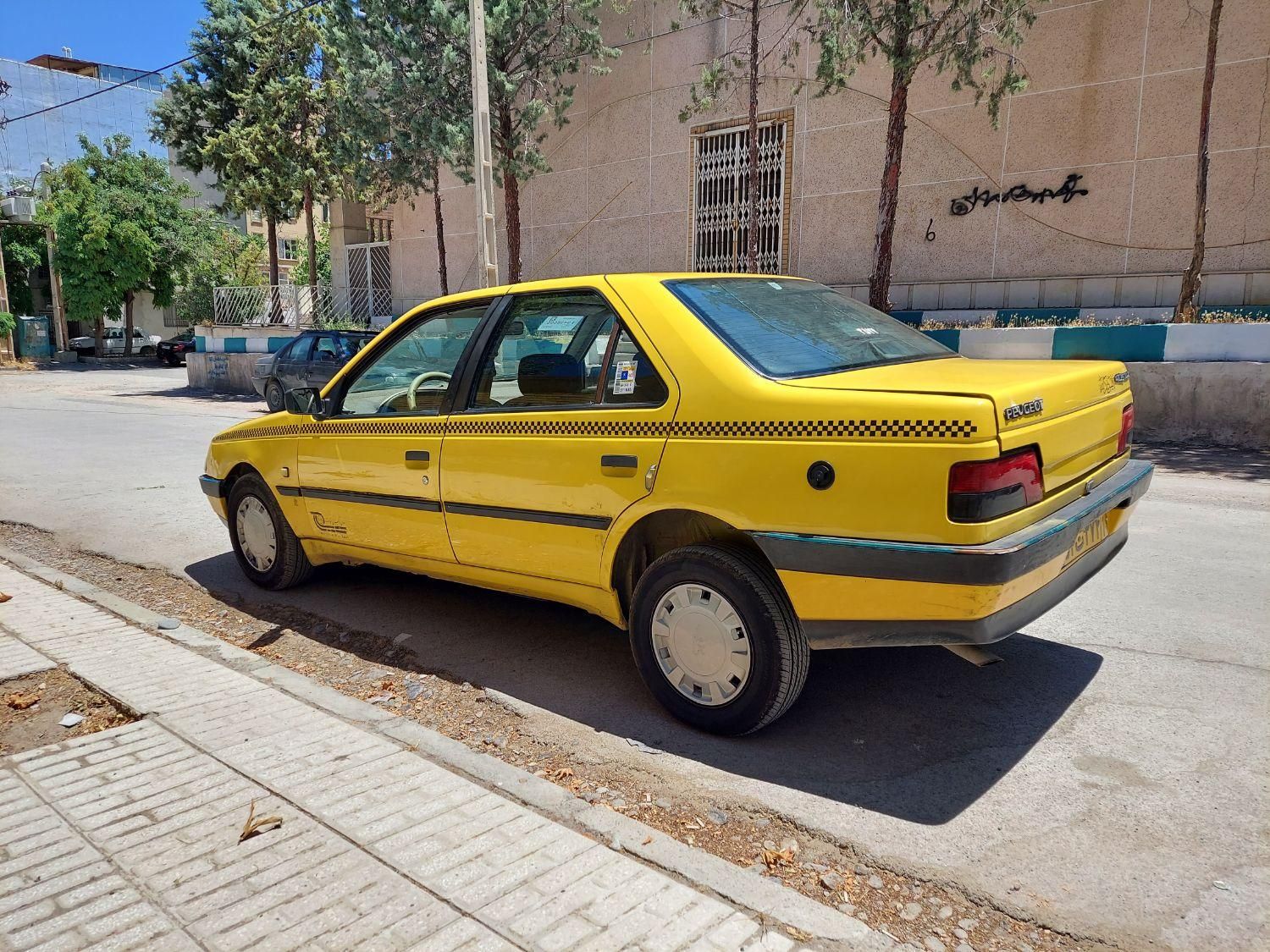 پژو 405 GLX - دوگانه سوز CNG، مدل ۱۳۸۶|خودرو سواری و وانت|کرمانشاه, |دیوار