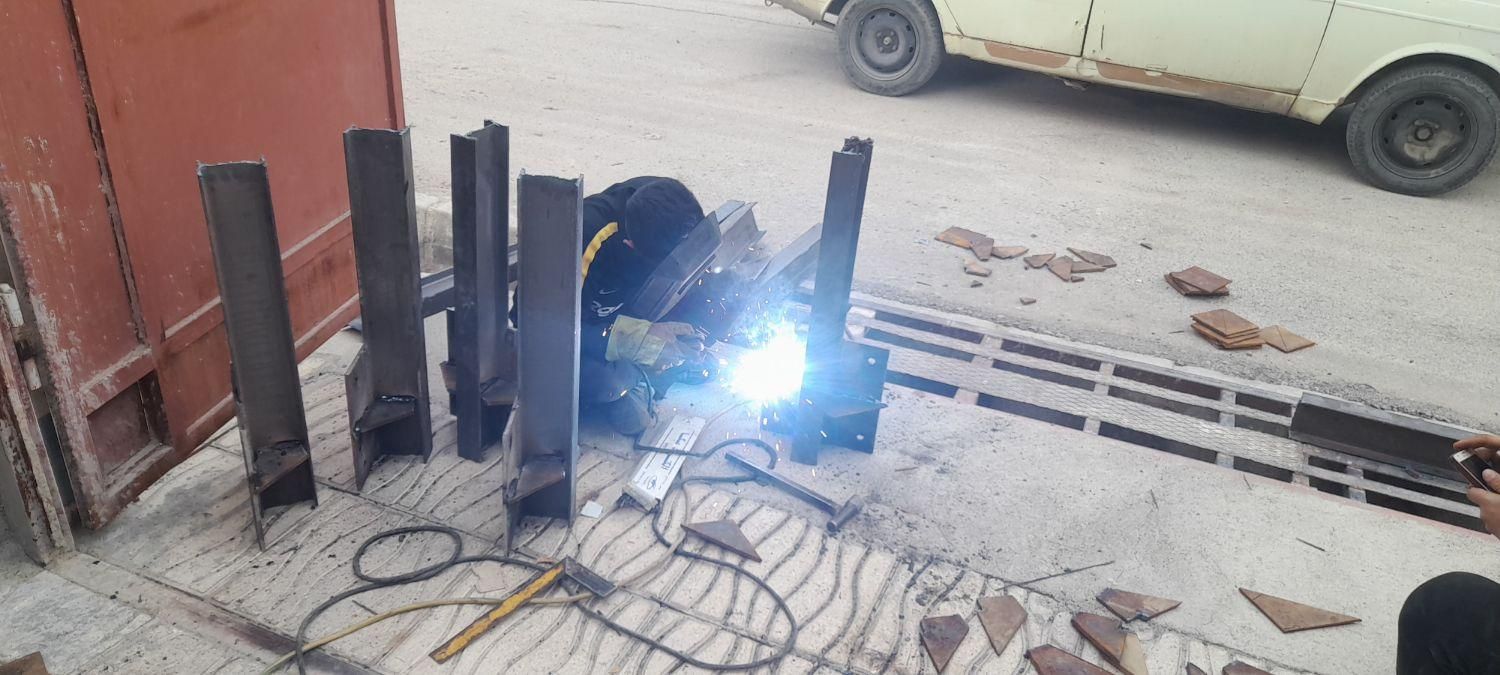 جوشکاری سیار جوش ابگرمکن و برشکاری باهوابرش|خدمات پیشه و مهارت|یاسوج, |دیوار