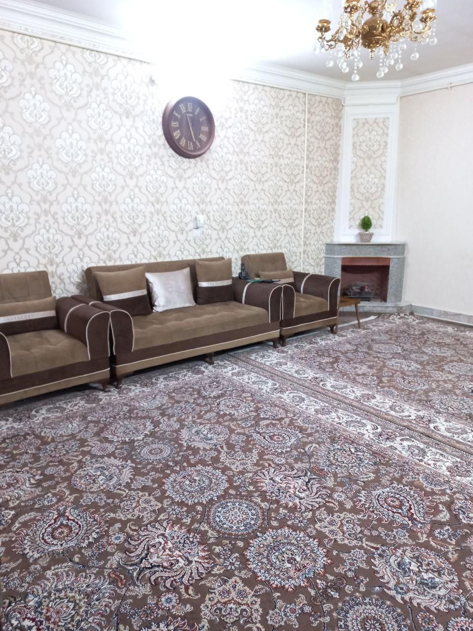 فروش آپارتمان 85متری دو خواب طبقه اول در شیرودی 13|فروش آپارتمان|مشهد, کارگران|دیوار