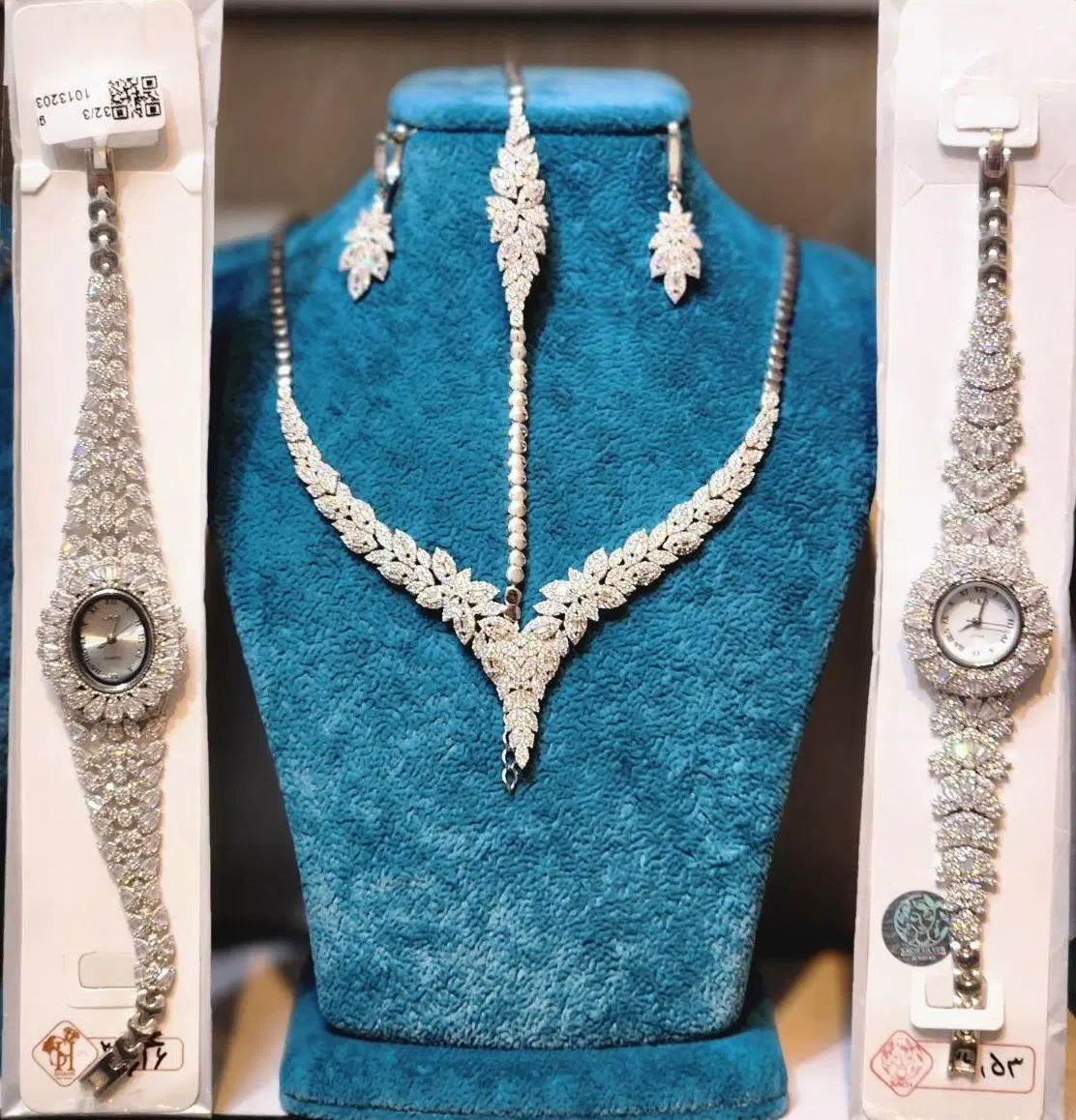 ساعت نقره و ست نقره جدید نگین دار مجلسی ce-n197|بدلیجات|تبریز, |دیوار