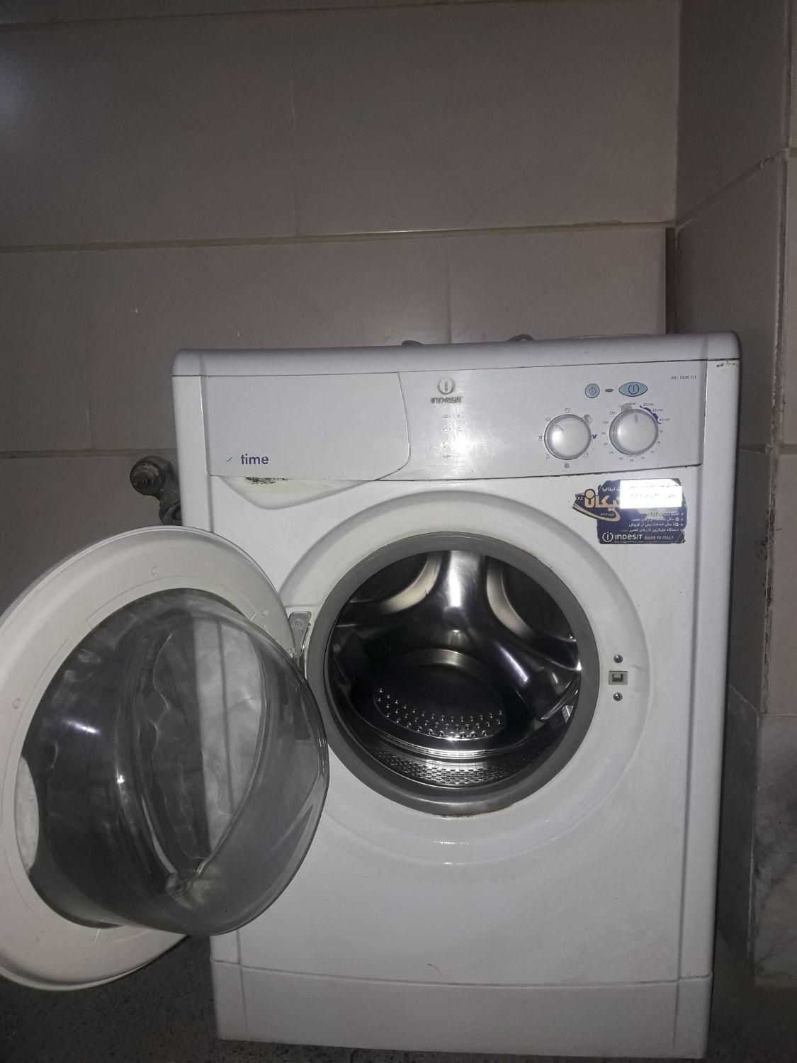 ماشین لباسشویی ایندزیت - Indesit|ماشین لباسشویی و خشک‌کن لباس|اصفهان, کشاورزی|دیوار